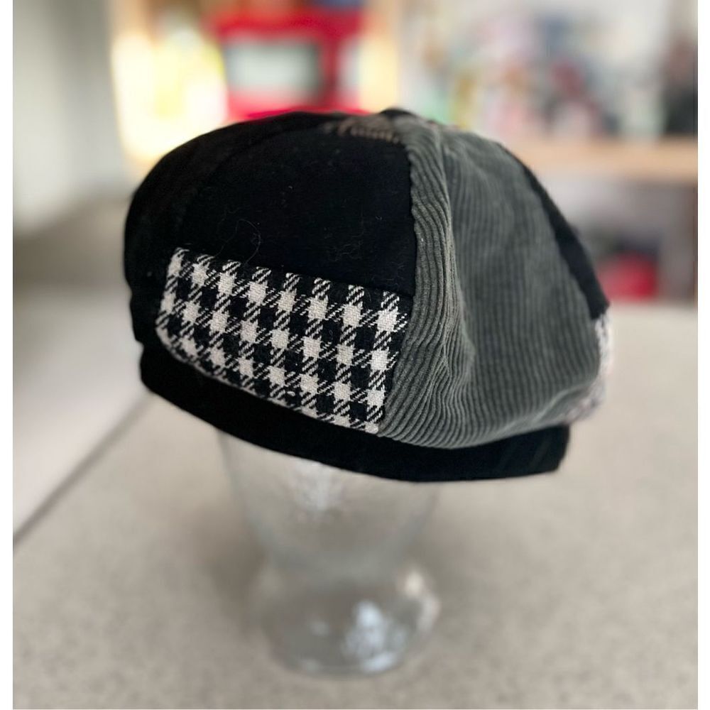Newsboy Patch Hat  - Picture 3 of 6